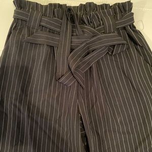 Pants with a tie